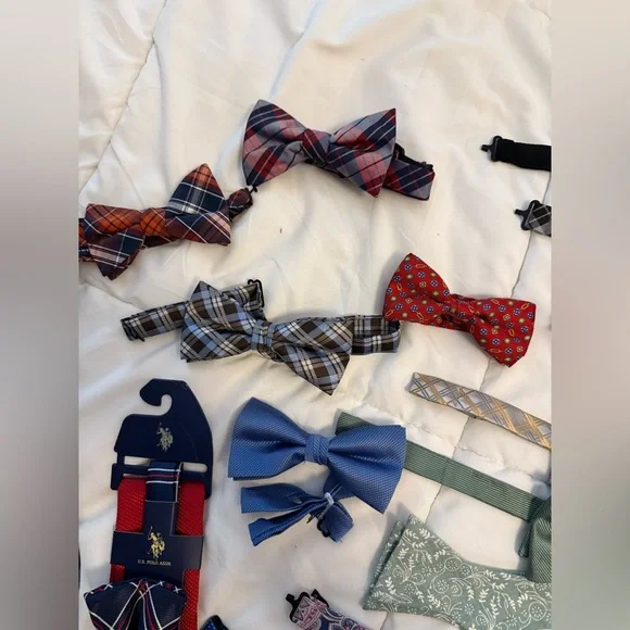 Assorted Bow Ties Set 19 total - Picture 4 of 4